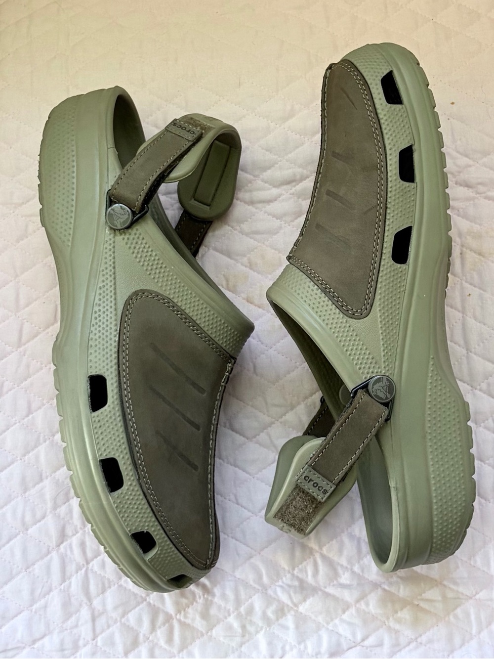 Crocs Men’s Classic Realtree Brown/ Clog Sz 12